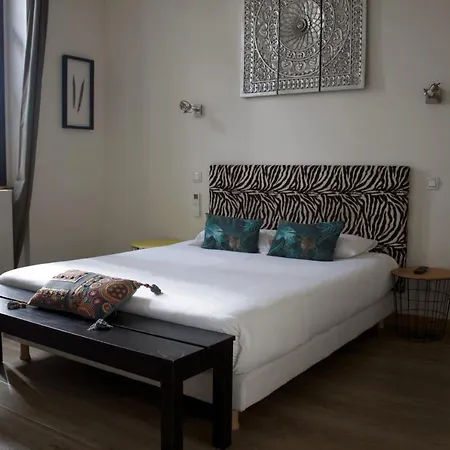 Absolu Hotell Castelsarrasin
